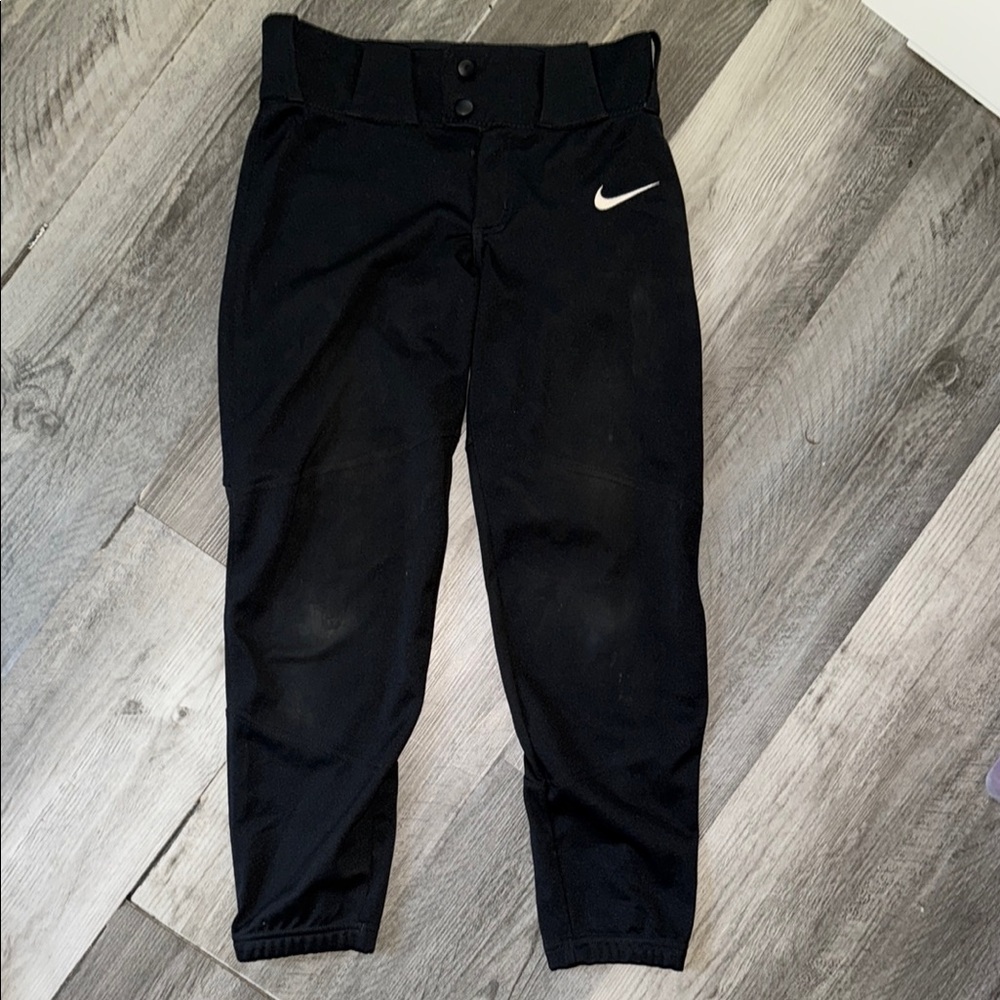 Nike Black Casual Tapered Bottoms